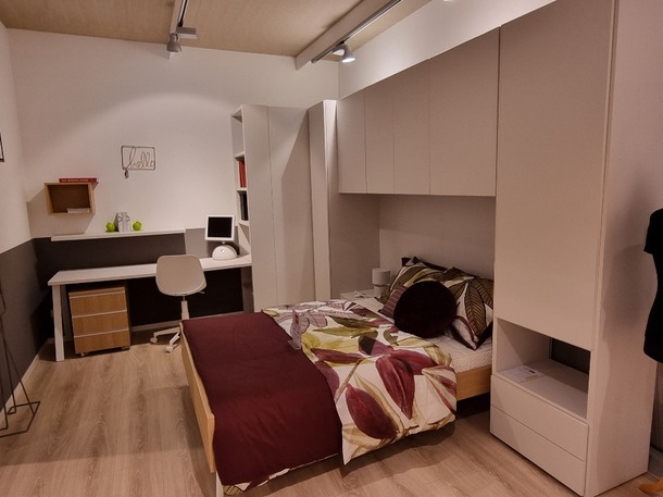 Nardi brugkamer met bureautafel - 0